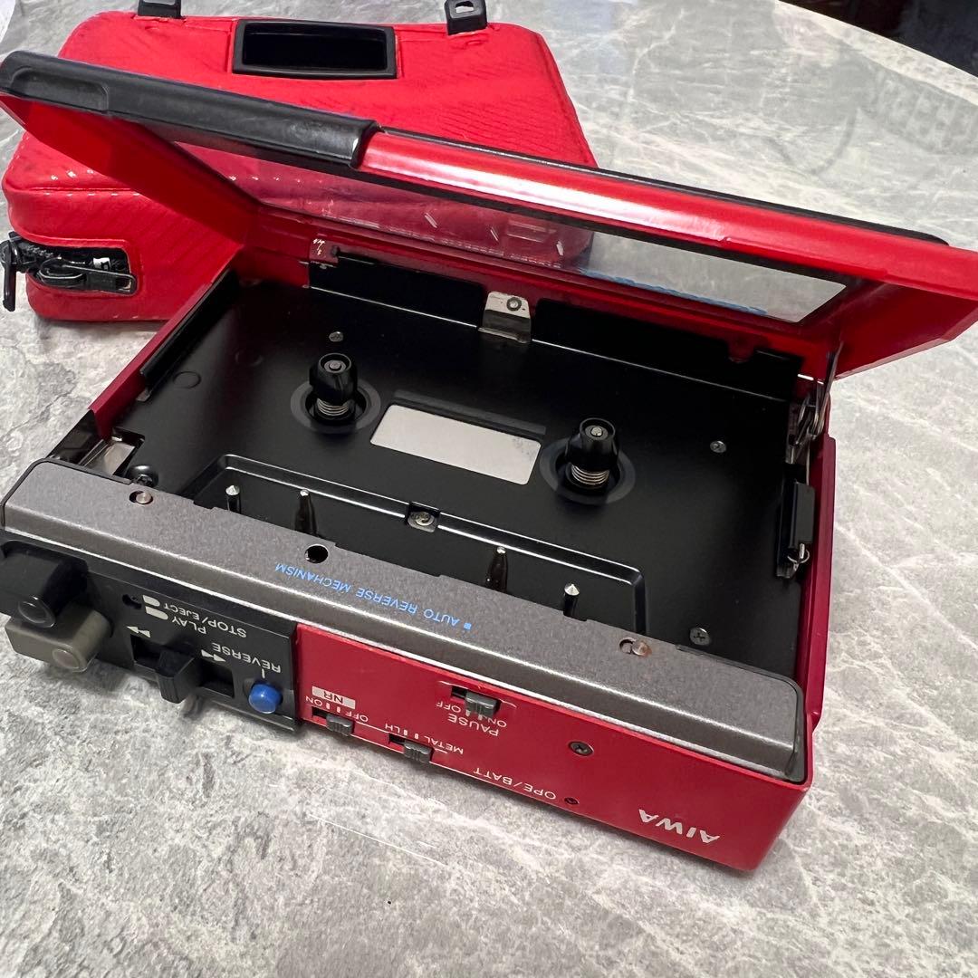 希少 AIWA HS-P2 ステレオカセットプレーヤー ベッド - メルカリ