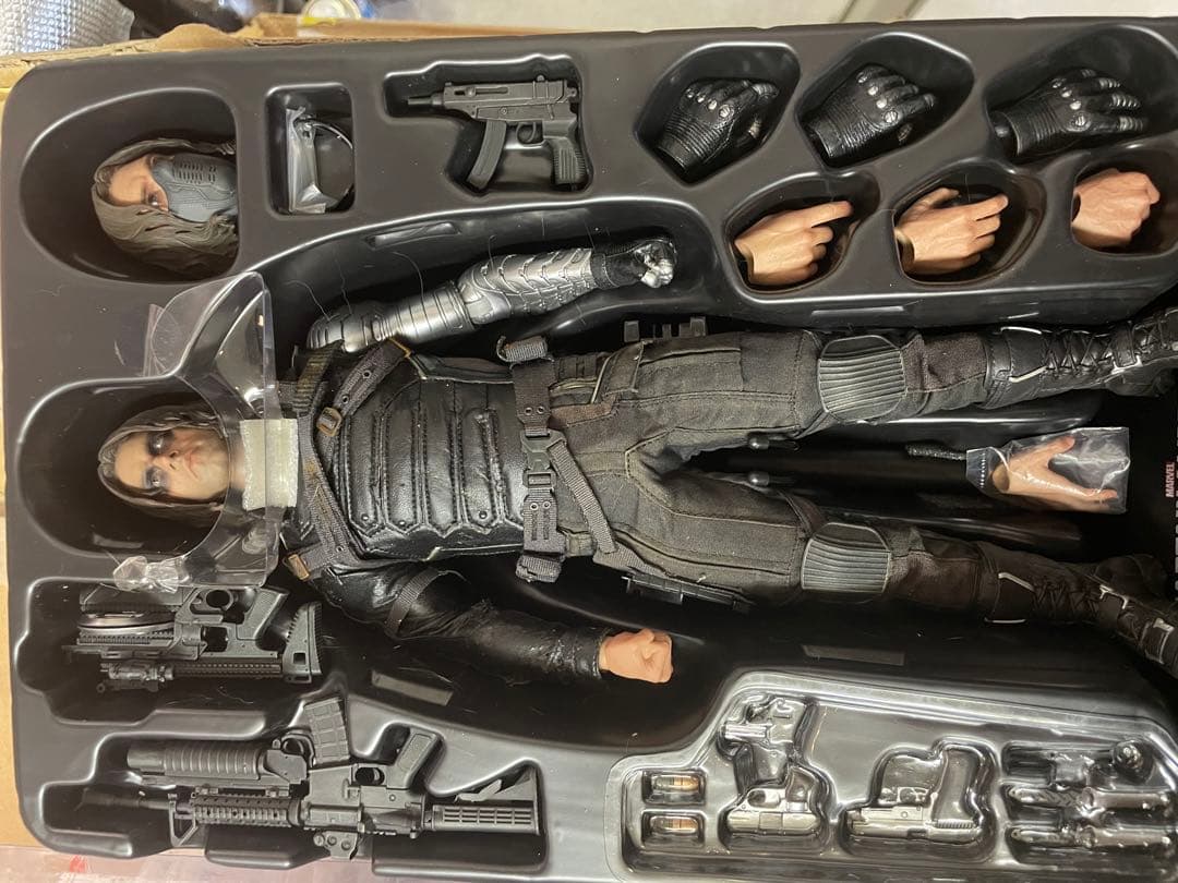 ホットトイズ キャプテンアメリカ ウインターソルジャー 開封品