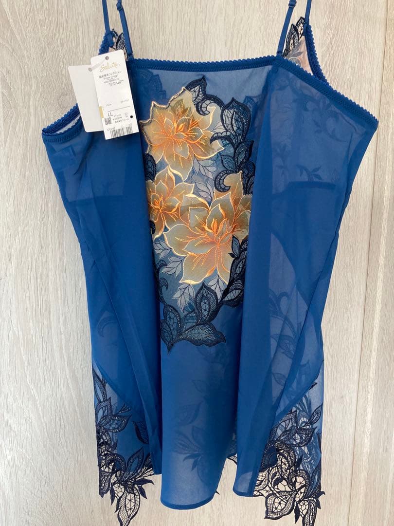 新品 ワコール サルート 店舗限定 97G キャミソール LL KO - メルカリ