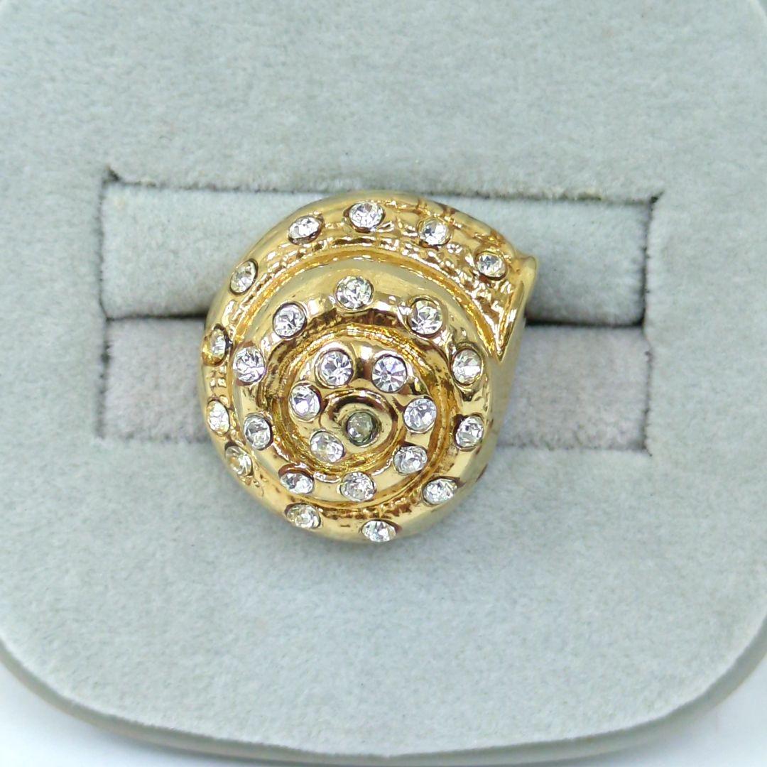 ジャンニヴェルサーチェ クリスタルラインストーン ピンブローチ