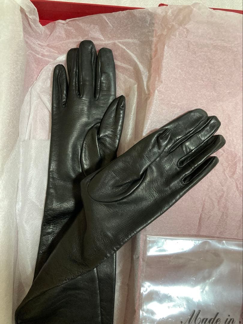 72時間限定お値下】VALENTINO GARAVANI 黒 ロンググローブ - メルカリ