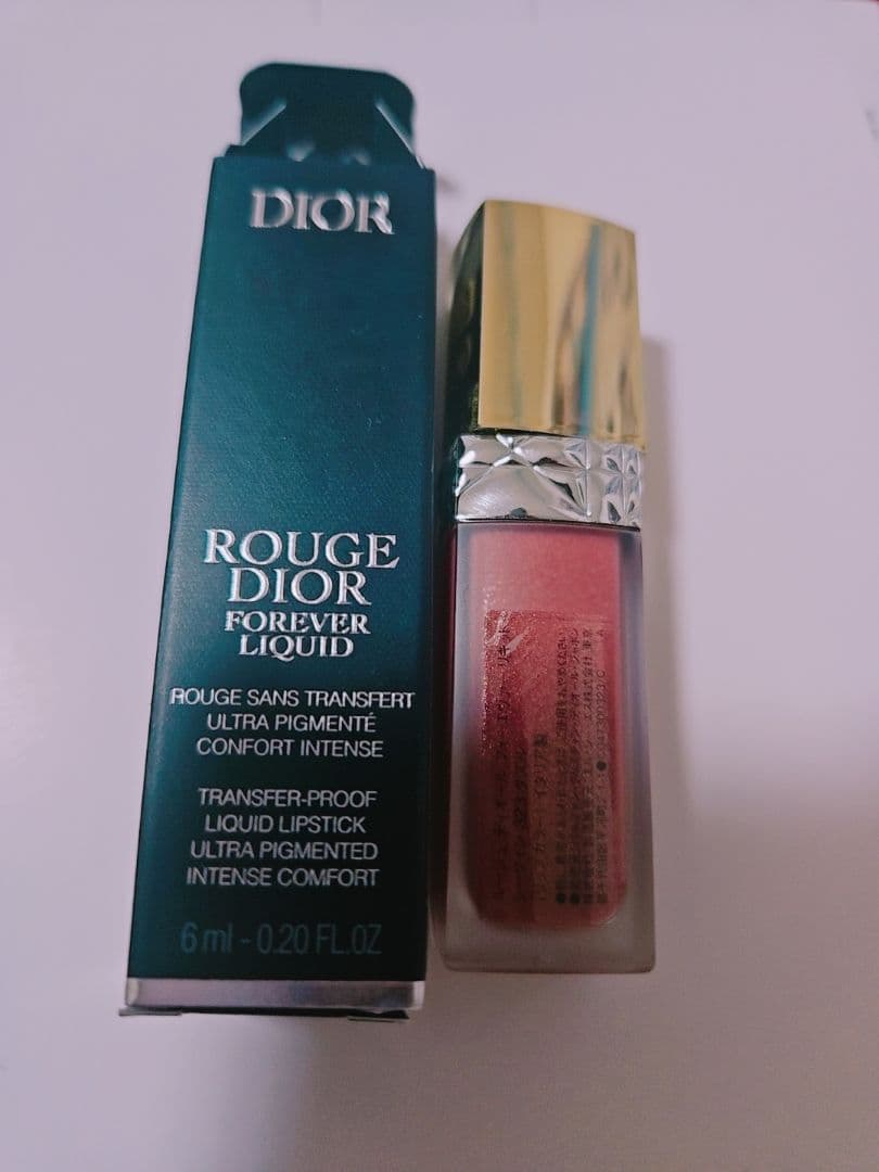 Dior ルージュディオールフォーエヴァーリキッドシークイン323 ダズル