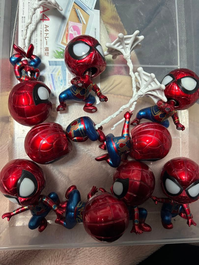 コスベビー スパイダーマン カー用品フィギュア 磁石 - メルカリ