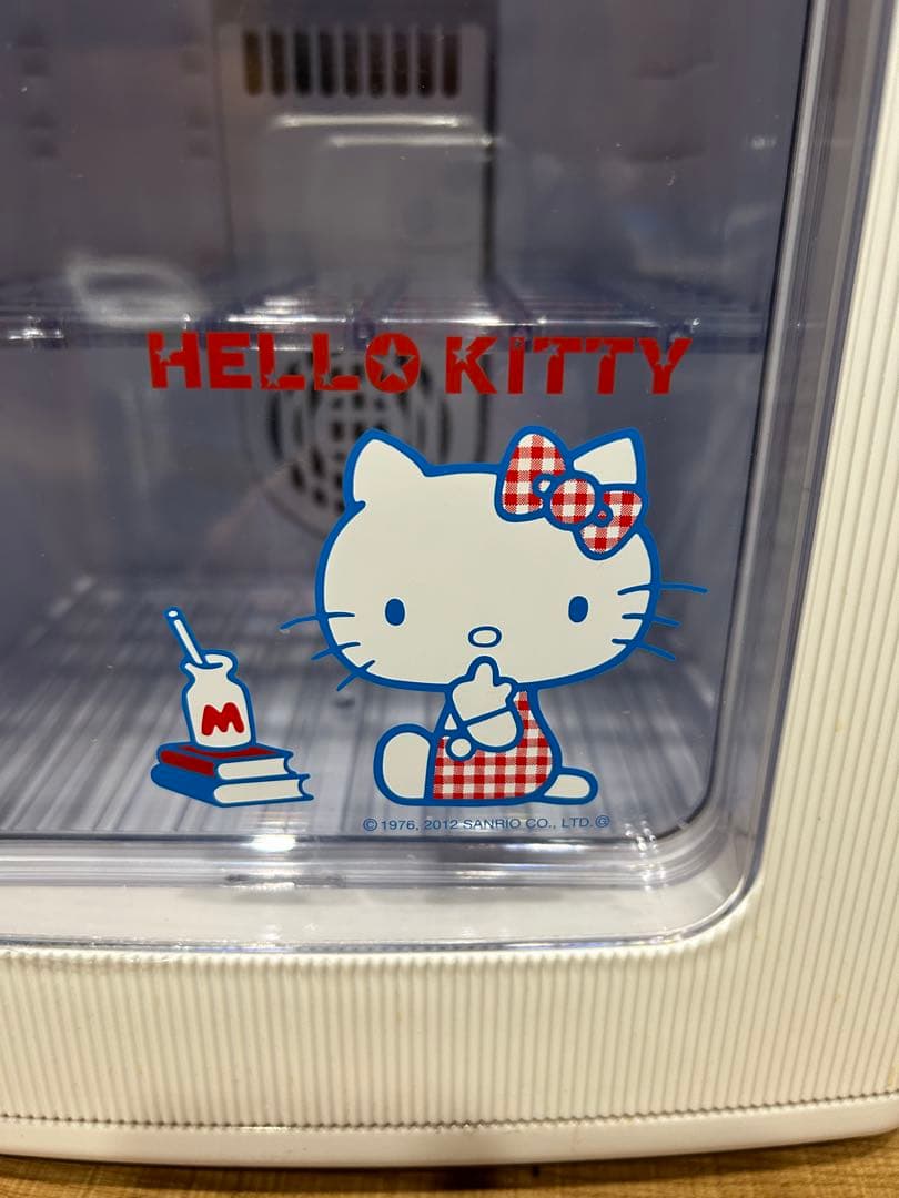 ☆ポータブル保冷温庫25L ハローキティ 当選