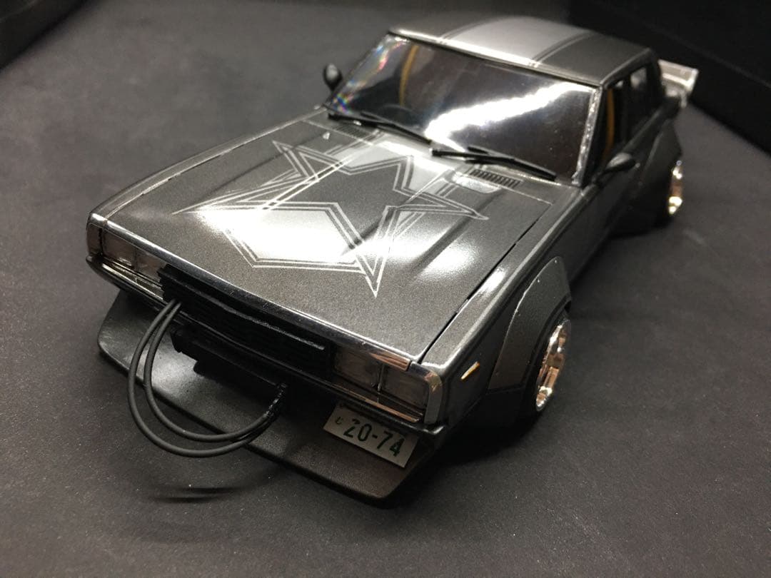 旧車プラモデル完成品アオシマスカイラインケンメリ1／24 - メルカリ