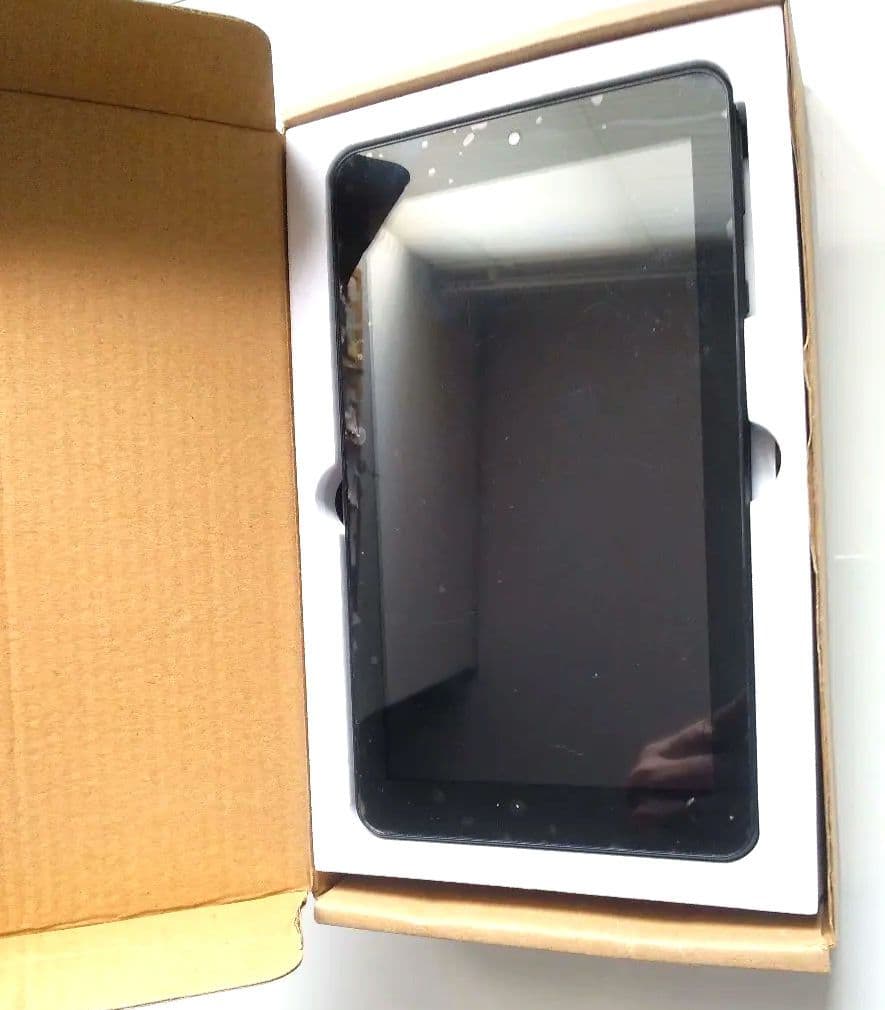 JENESIS タブレット JT07-81B　箱付き　動画鑑賞用、車内鑑賞用に