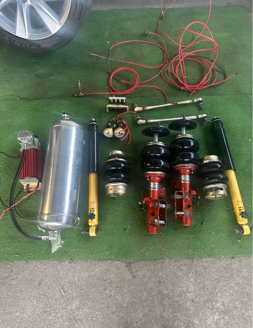 値下げしました！ ZVW30 プリウス エアサスペンション エアランナー 30プリウス(ZVW30)エキスパートダウンキット[EXPERT]エアサスキット