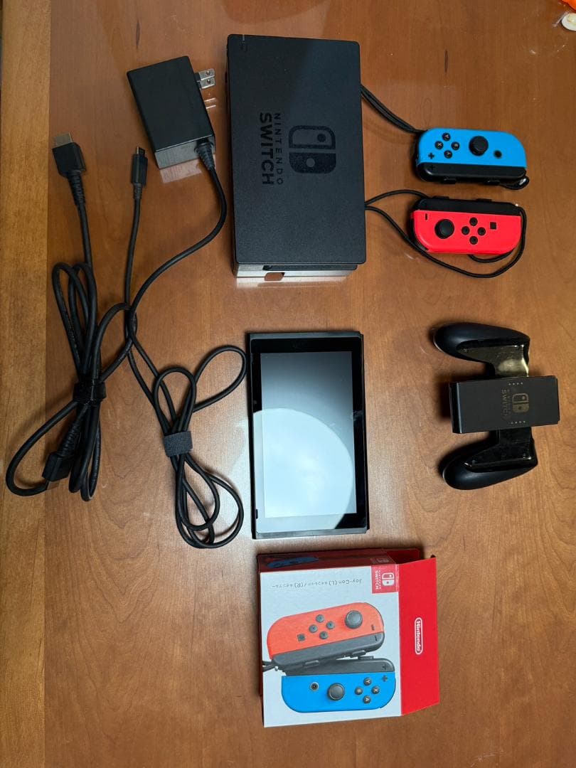 も*ゃ様 ニンテンドースイッチ本体＋スーパーファミコンミニ＋おまけソフト付き img01.jpg