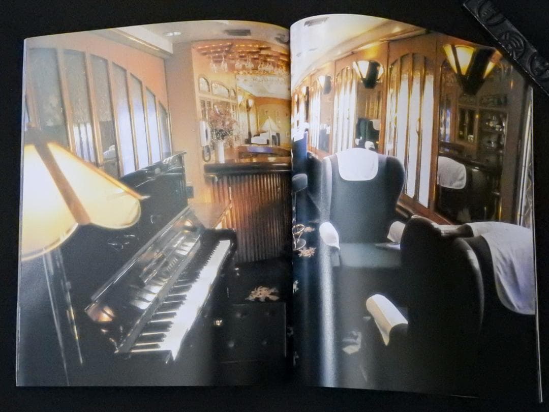 SCENE　JR東日本　写真集？