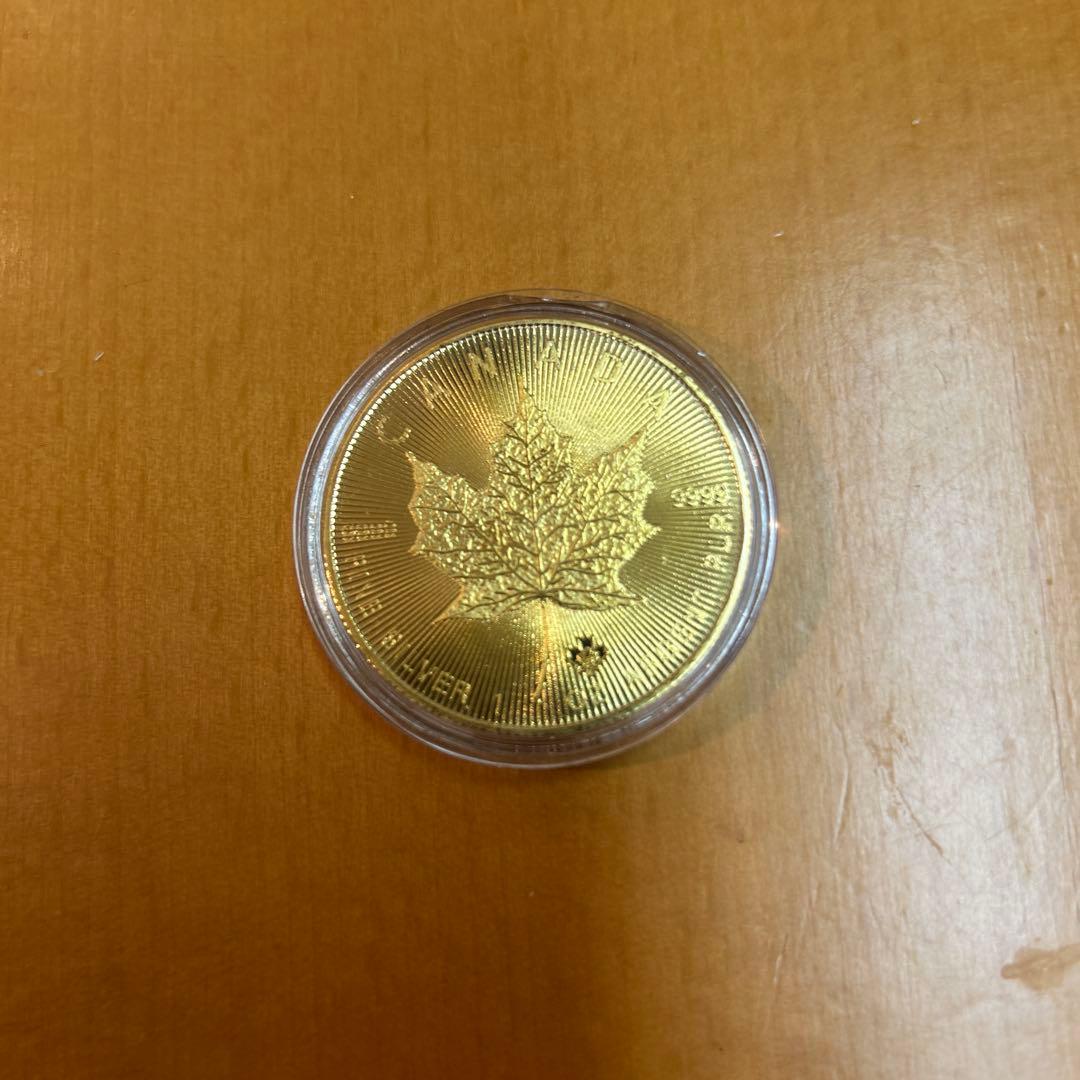 カナダ メイプルリーフ金貨 (メッキ)40mm|mercariメルカリ官方指定廠商