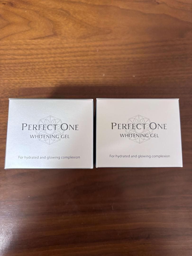 新品・未開封】PERFECT ONE ホワイトニングジェル 75g 2個セット