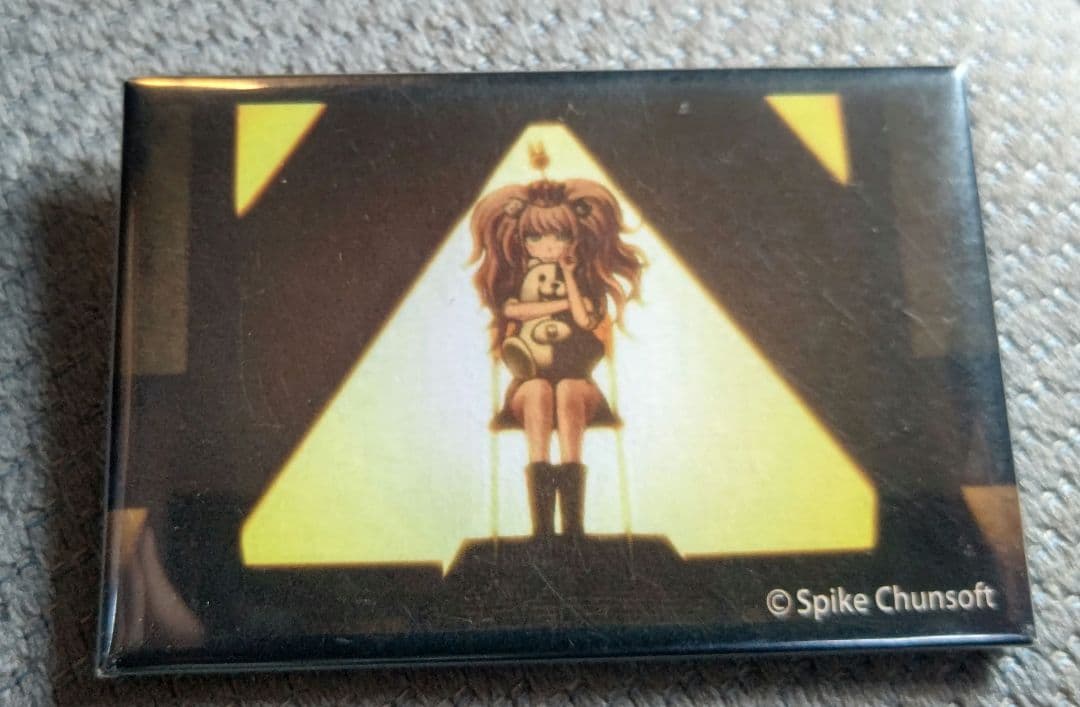 ダンガンロンパ おしおき缶バッジ 江ノ島盾子 - メルカリ