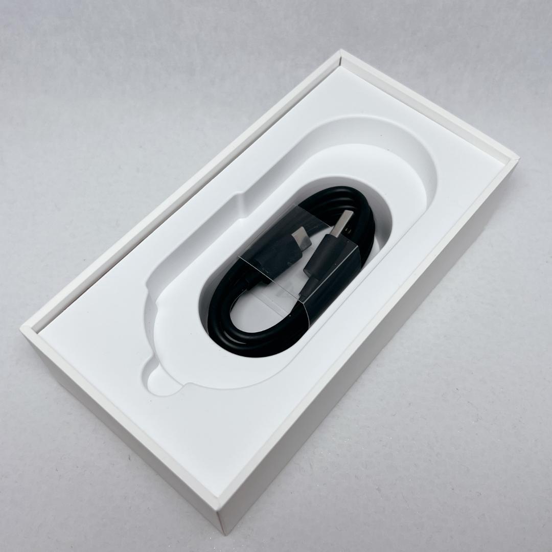 富士通 arrows hello AT01 マルチ通訳機 紅（BENI）