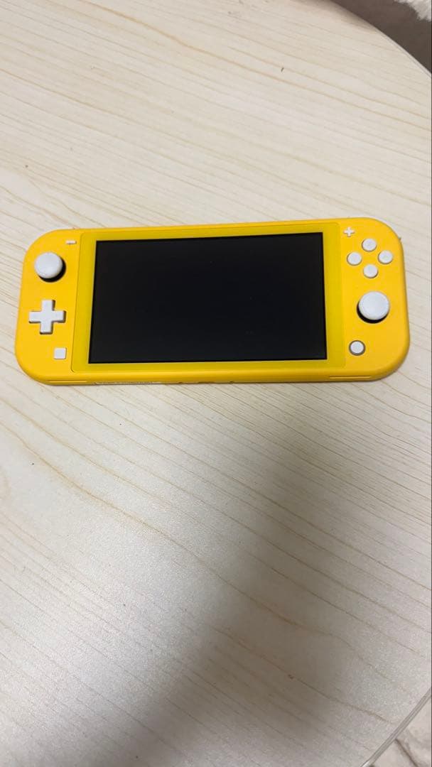 Nintendo Switch Lite イエロー ジャンク品 Nintendo Switch Lite 【ジャンク品】｜Yahoo!フリマ（旧PayPayフリマ）