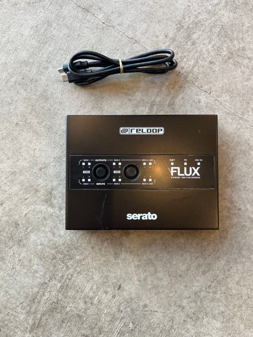 Reloop Flux インターフェース Amazon.com: Reloop FLUX 6x6 IN/OUT USB-C DVS Interface for Serato