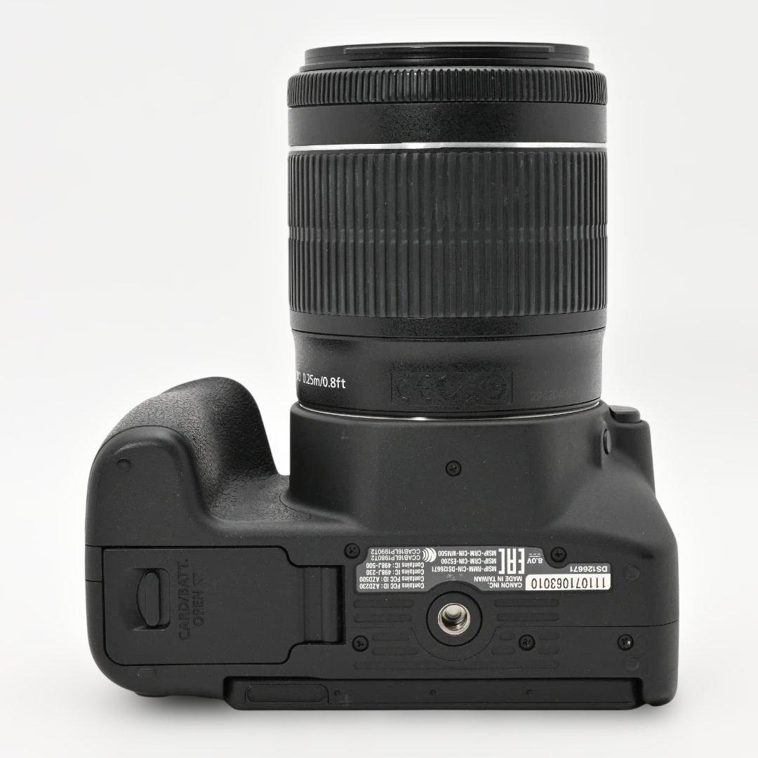 ほぼ新品・ショット数：1317回】 Canon EOS Kiss X9 - メルカリ