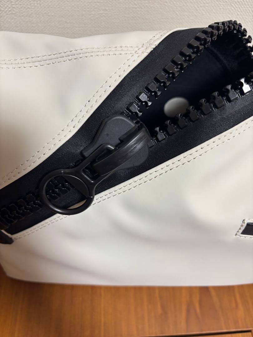 ☆ごろ丸様専用☆イアパピヨネ×KAWAKAWA コラボ 15bisボディバッグ