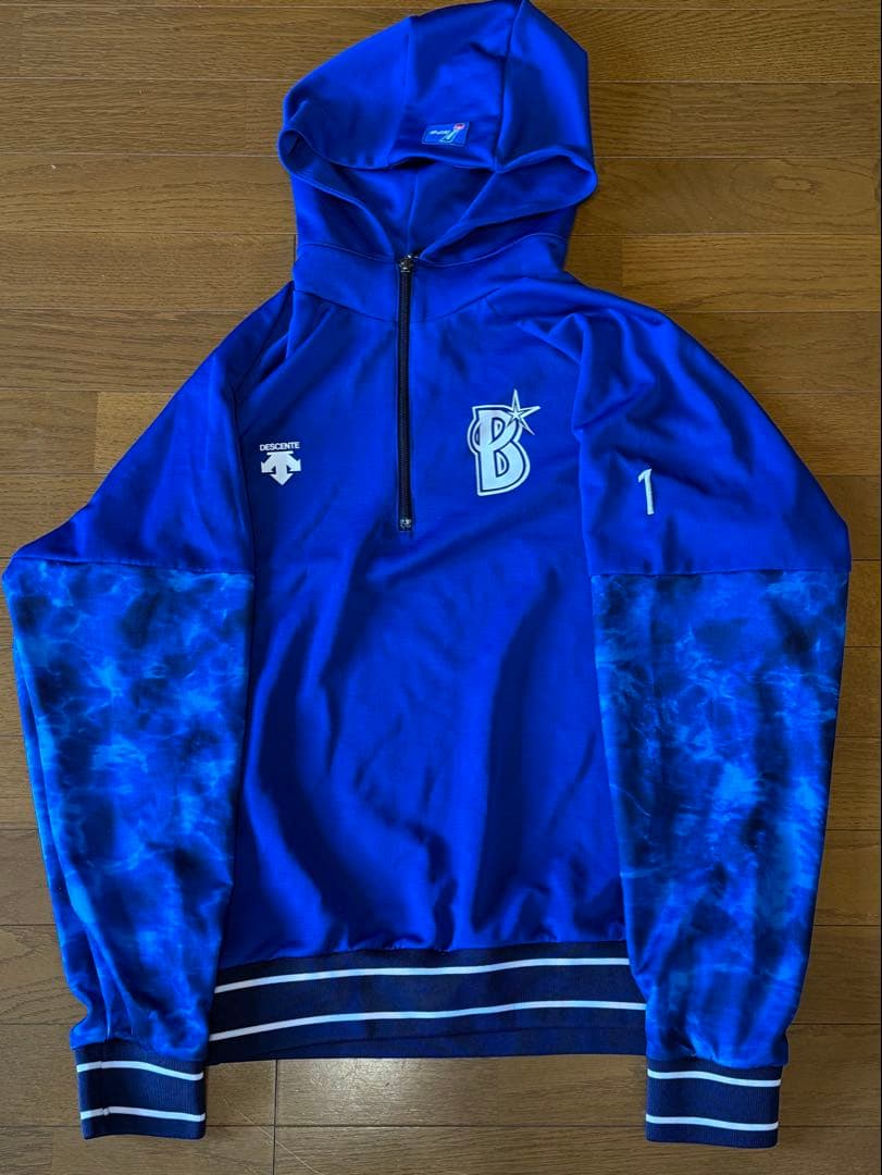 横浜DeNAベイスターズ　オーセンティック フーディパーカー　XOサイズ 横浜DeNAベイスターズ オーセンティック フーディパーカー XOサイズ