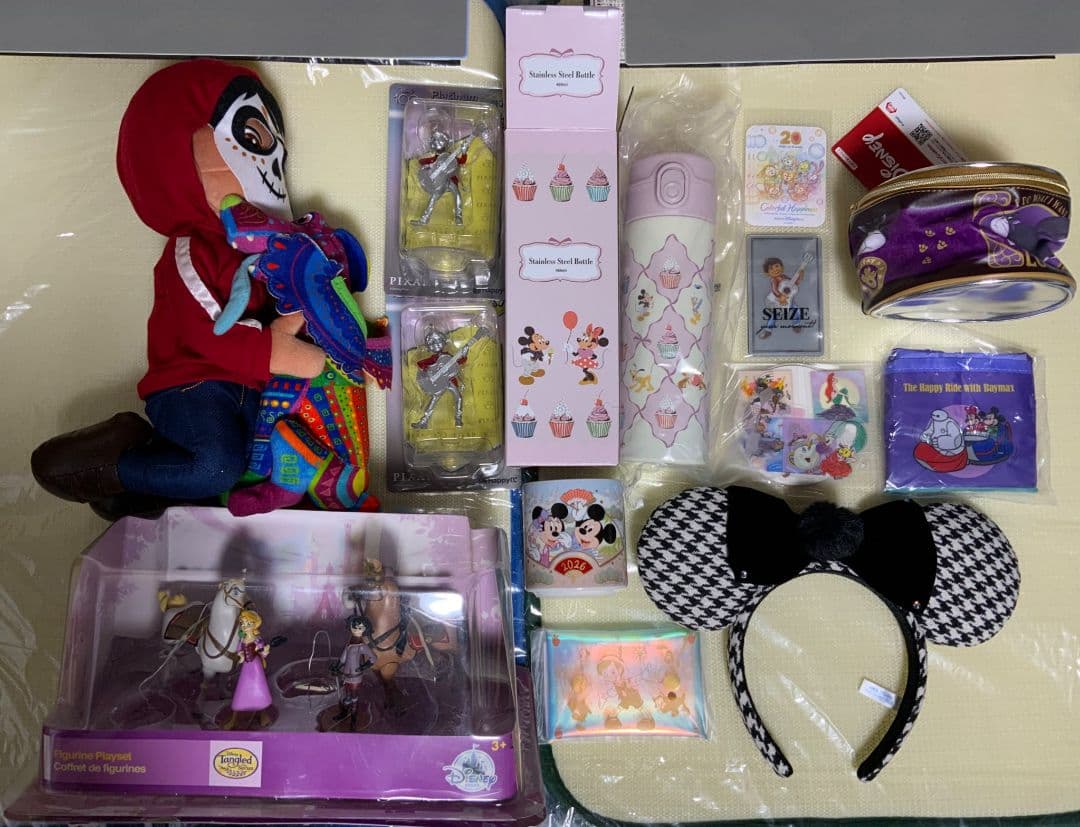 ディズニー リメンバーミー ラプンツェル ベイマックス カチューシャ