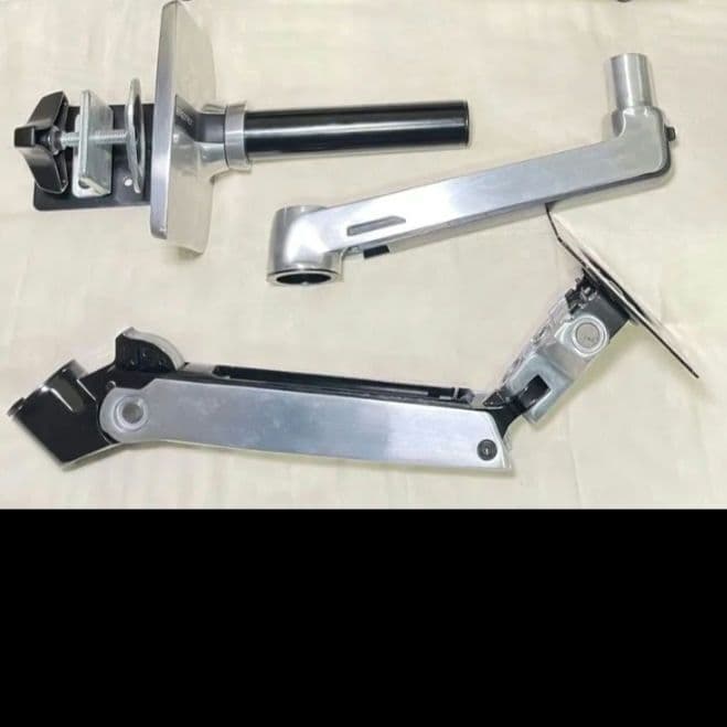 エルゴトロンモニターアームとクイックリリース エルゴトロン クイックリリースレビュー｜モニターアームから簡単に