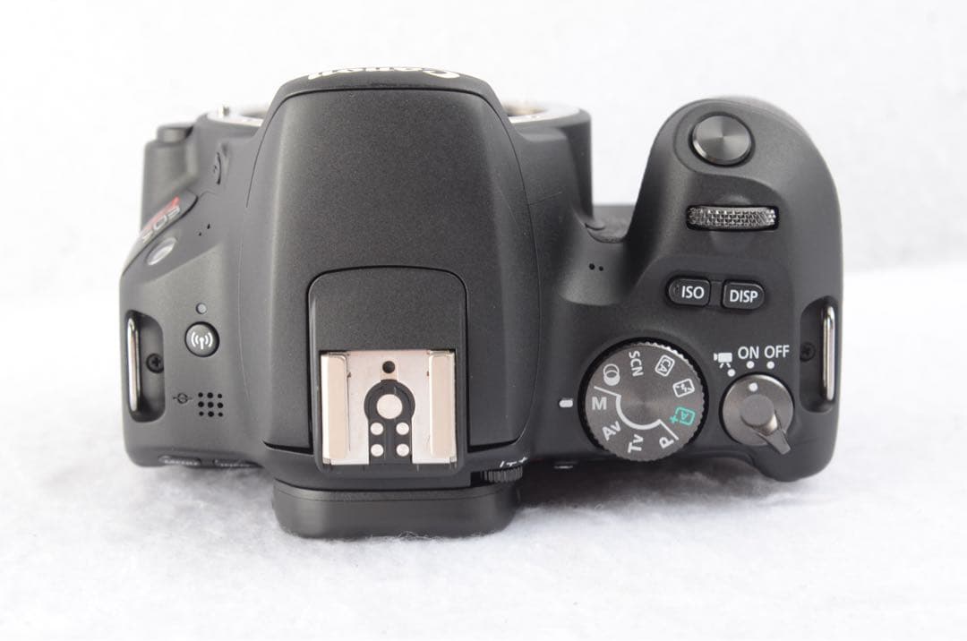 Canon EOS Kiss X9 ダブルレンズセット 《元箱付》