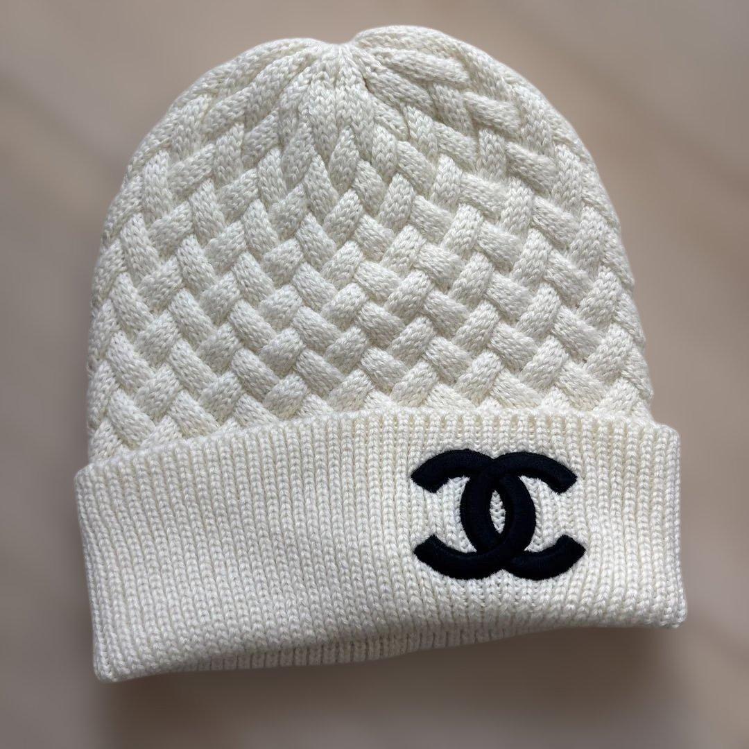 CHANEL ホワイト 編み込みニット帽