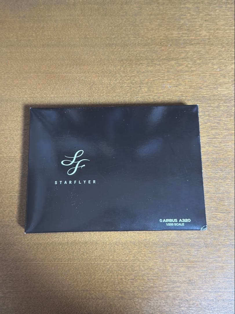 スターフライヤー エアバスA320 1/200 SFJ2001 STARFLYER / スターフライヤー A320-200S JA25MC 1:200 完売