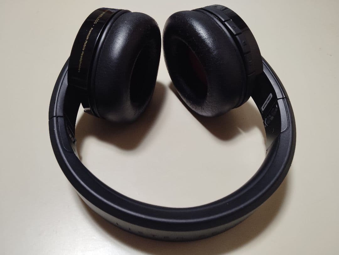 Focal Listen Beyond ブラック ワイヤレスヘッドホン Focal Listen Wireless Bluetooth Headphones - Open Box - Creative Audio