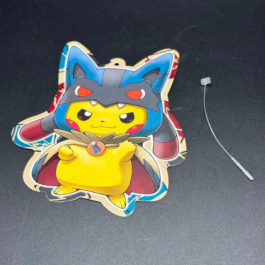 極美品 メガルカリオのポンチョを着たピカチュウ - メルカリ