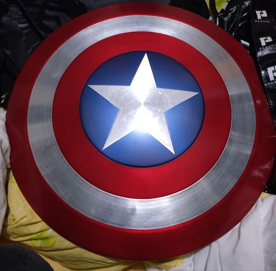 キャプテンアメリカ 盾 レプリカ cattoys製 MARVEL ディズニー - メルカリ