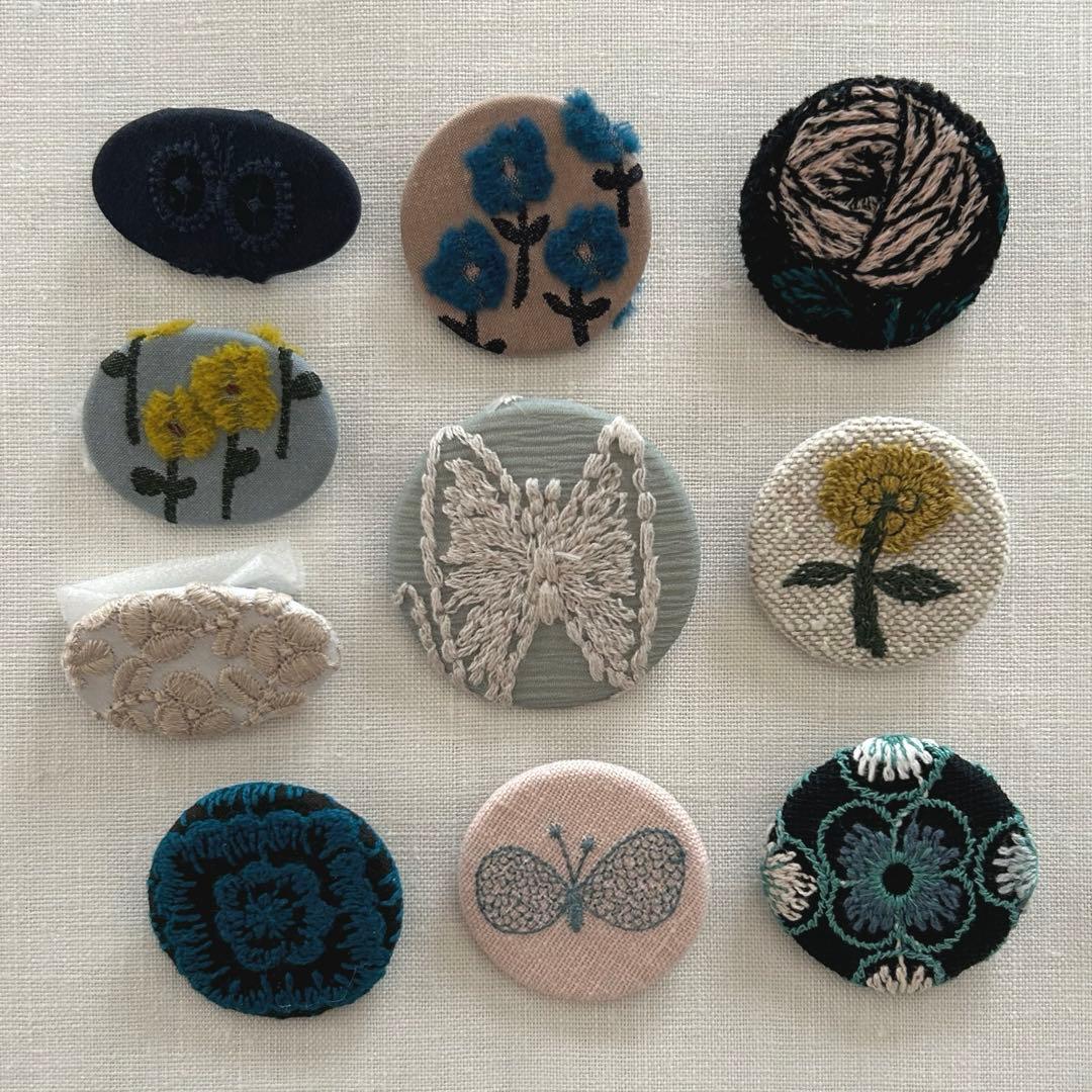 ミナペルホネン サンキューベリーバッジ10個セット - メルカリ