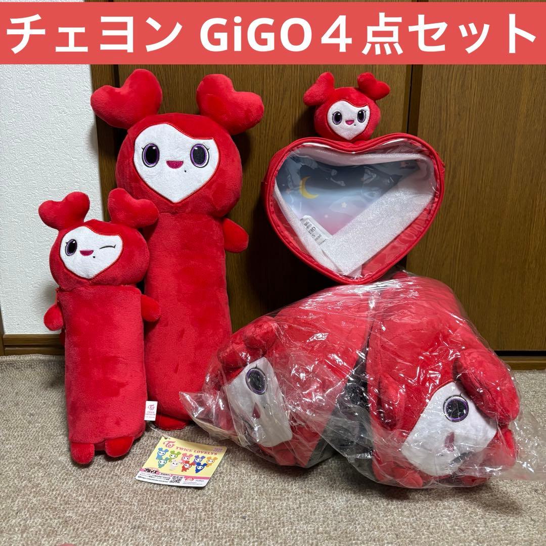 TWICE チェヨン GiGO4点セット スリッパ・のびふにゃ・ボディバッグ