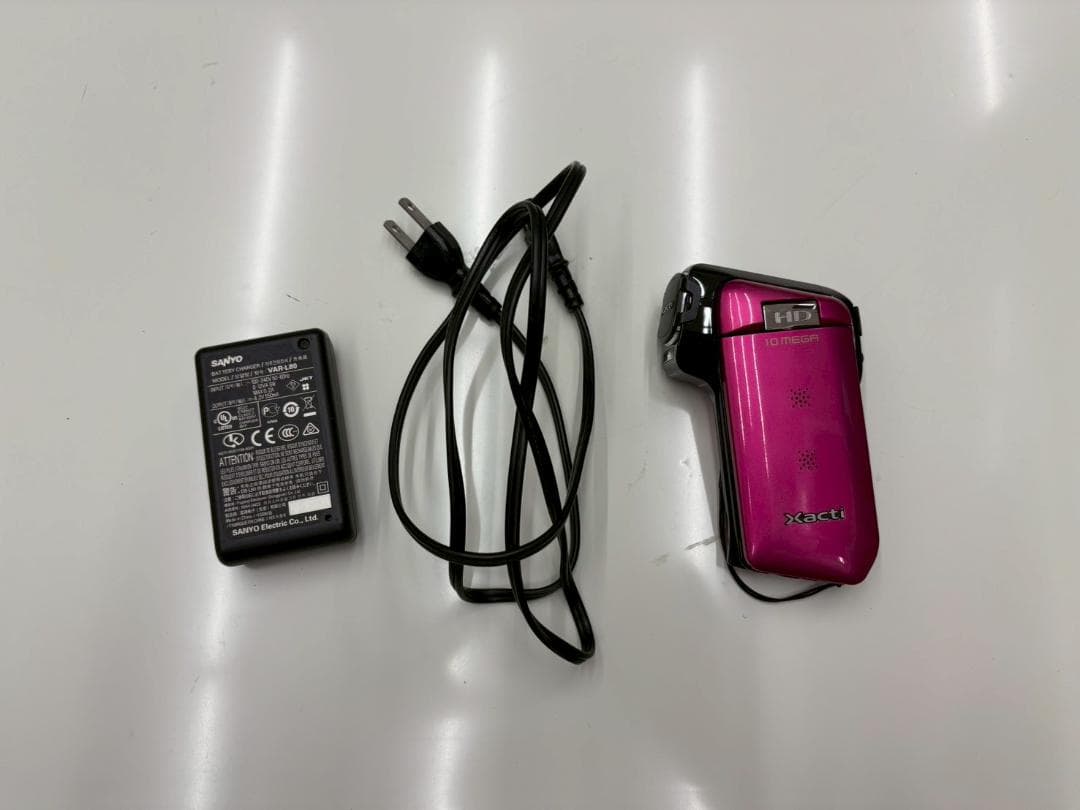 SANYO Xacti DMX-CG10 ハンディカム to01 Amazon | SANYO ハイビジョン デジタルムービーカメラ Xacti (ザクティ