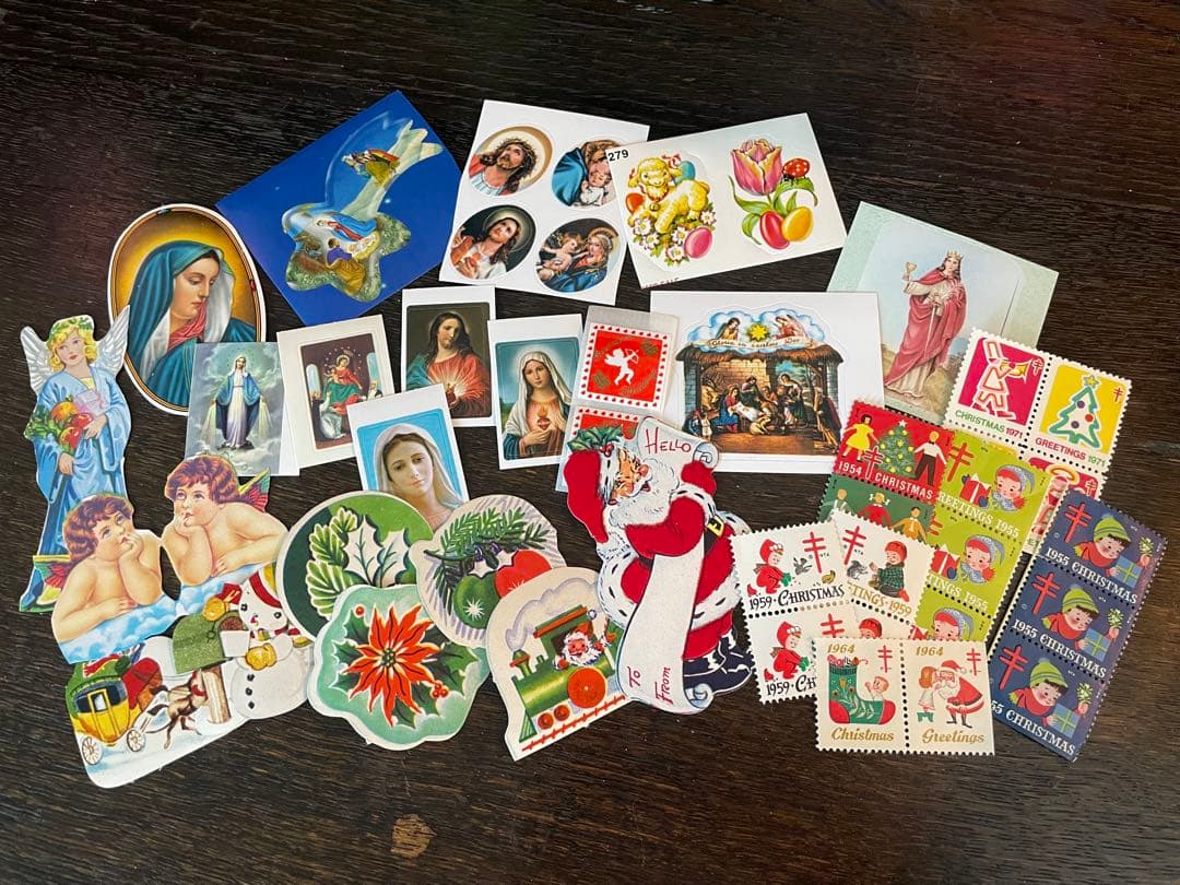 B)聖なるおすそ分けファイル コラージュ素材 A)聖なるおすそ分け