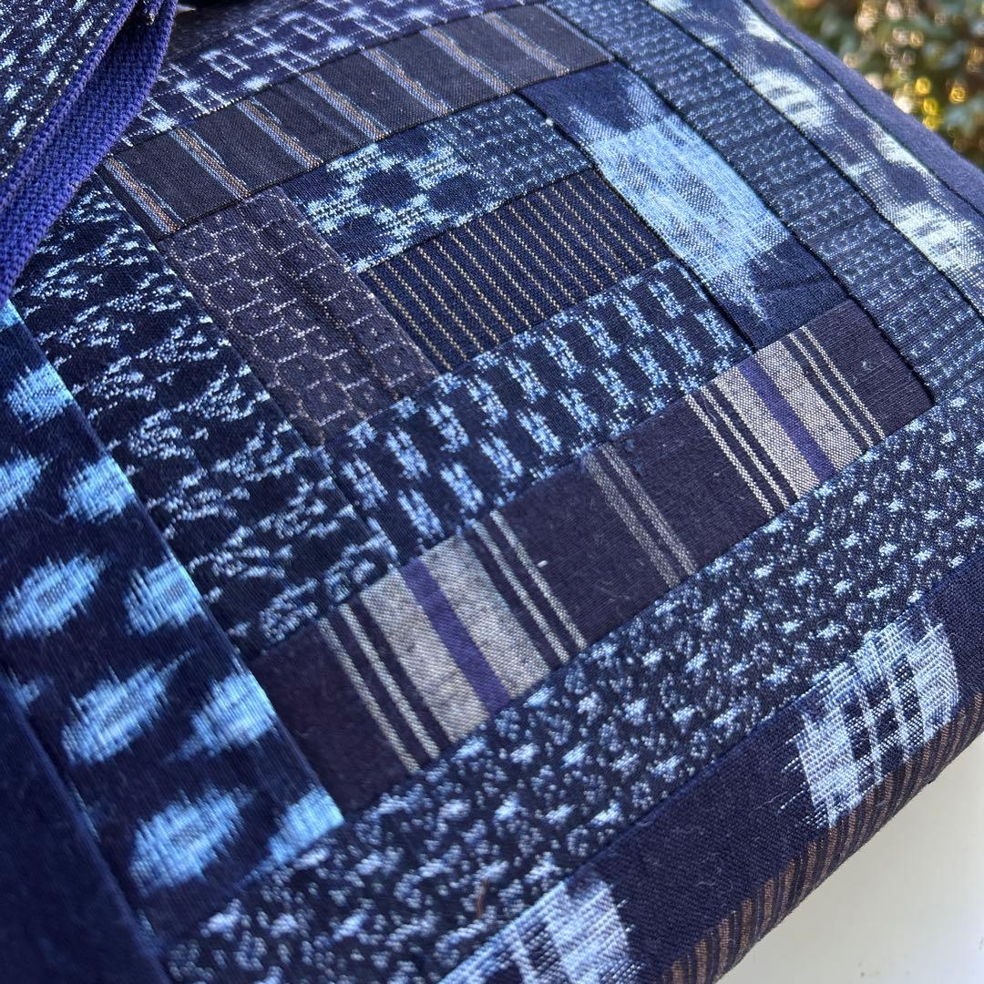 絣のパッチワーク大きながま口丸ショルダー (*´꒳`*)ショルダー紐と