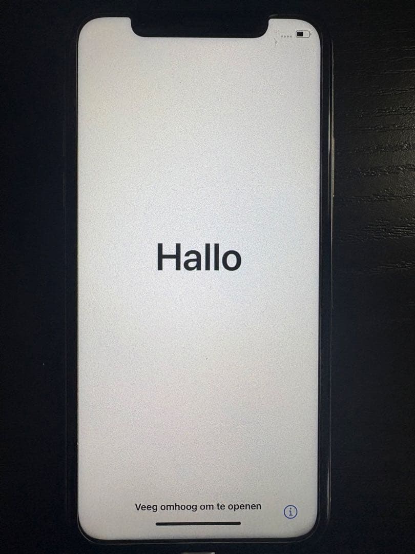 iPhone Xs シルバー 256GB バッテリー容量84%