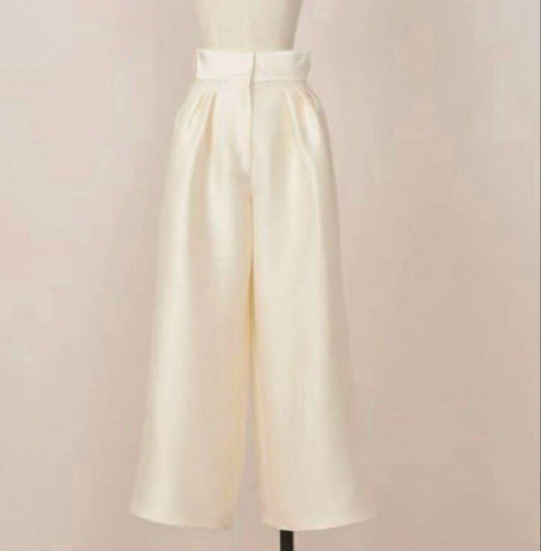 【新品、未使用】Heve シルキータックワイドパンツ　36 バニラ Heve シルキータックワイドパンツ バニラ36サイズ 1週間値下げ - メルカリ
