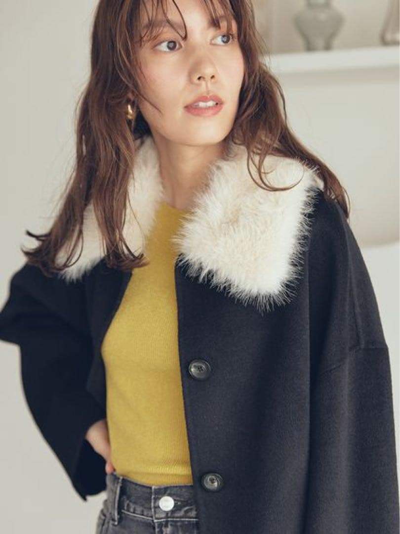 《新品タグ付き》ミラオーウェン 2wayファーカラーリバーショートコート