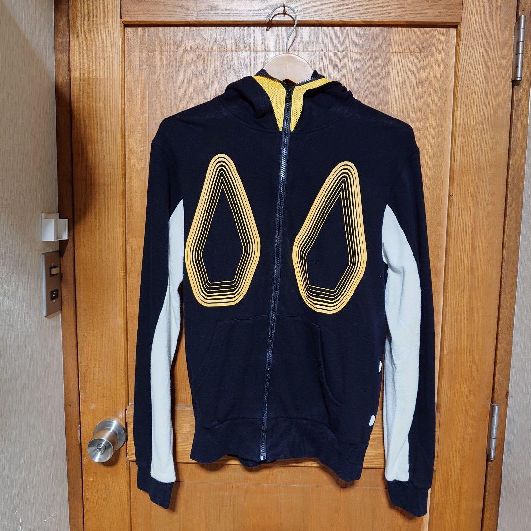 隼*人様 COSPAゼットンパーカー☆Mサイズ