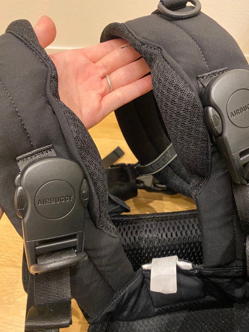《美品》AIR BUGGY BABY CARRIER エアバギー抱っこ紐