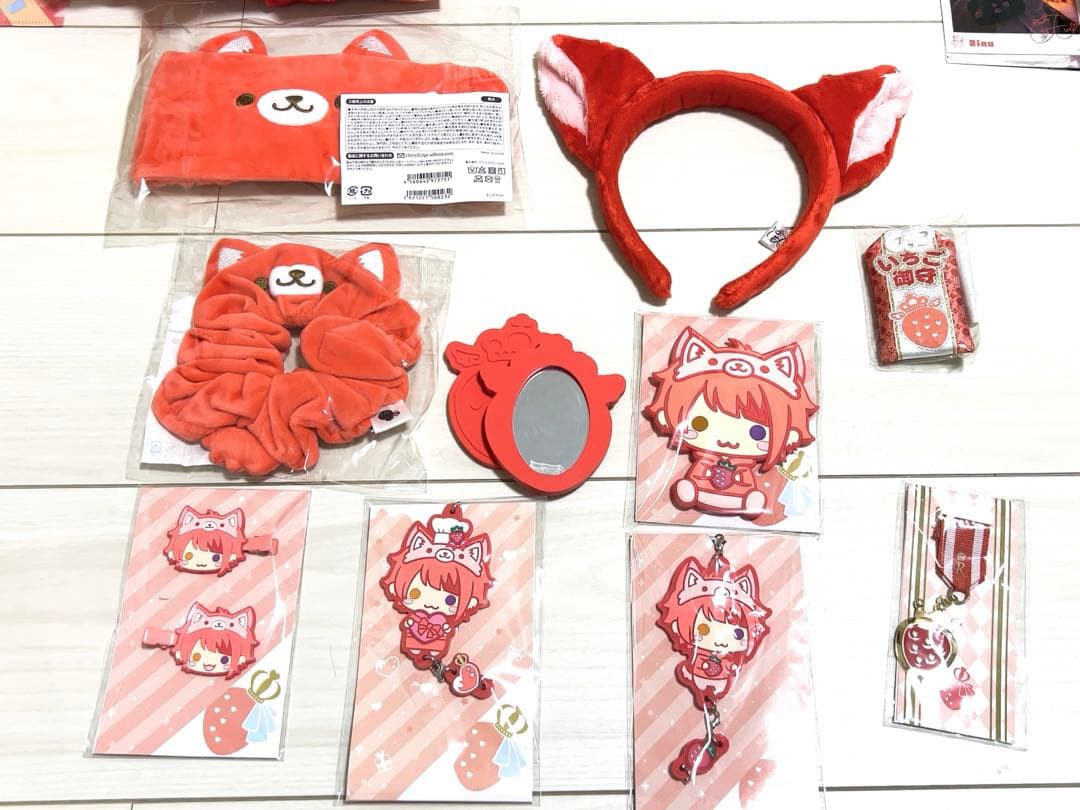 すとぷり 莉犬くん グッズ まとめ売り - メルカリ