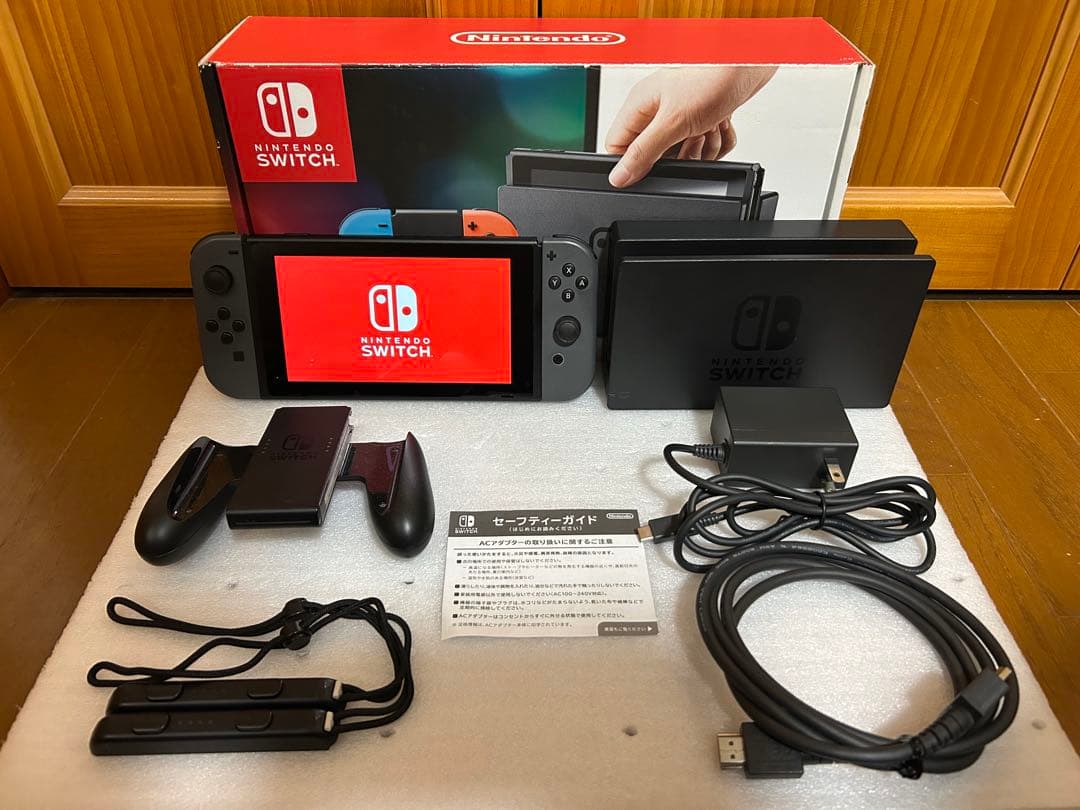 Nintendo Switch ニンテンドースイッチ バッテリー強化版　程度良好 Amazon.co.jp: 【整備済み品】 Nintendo Switch ニンテンドー スイッチ