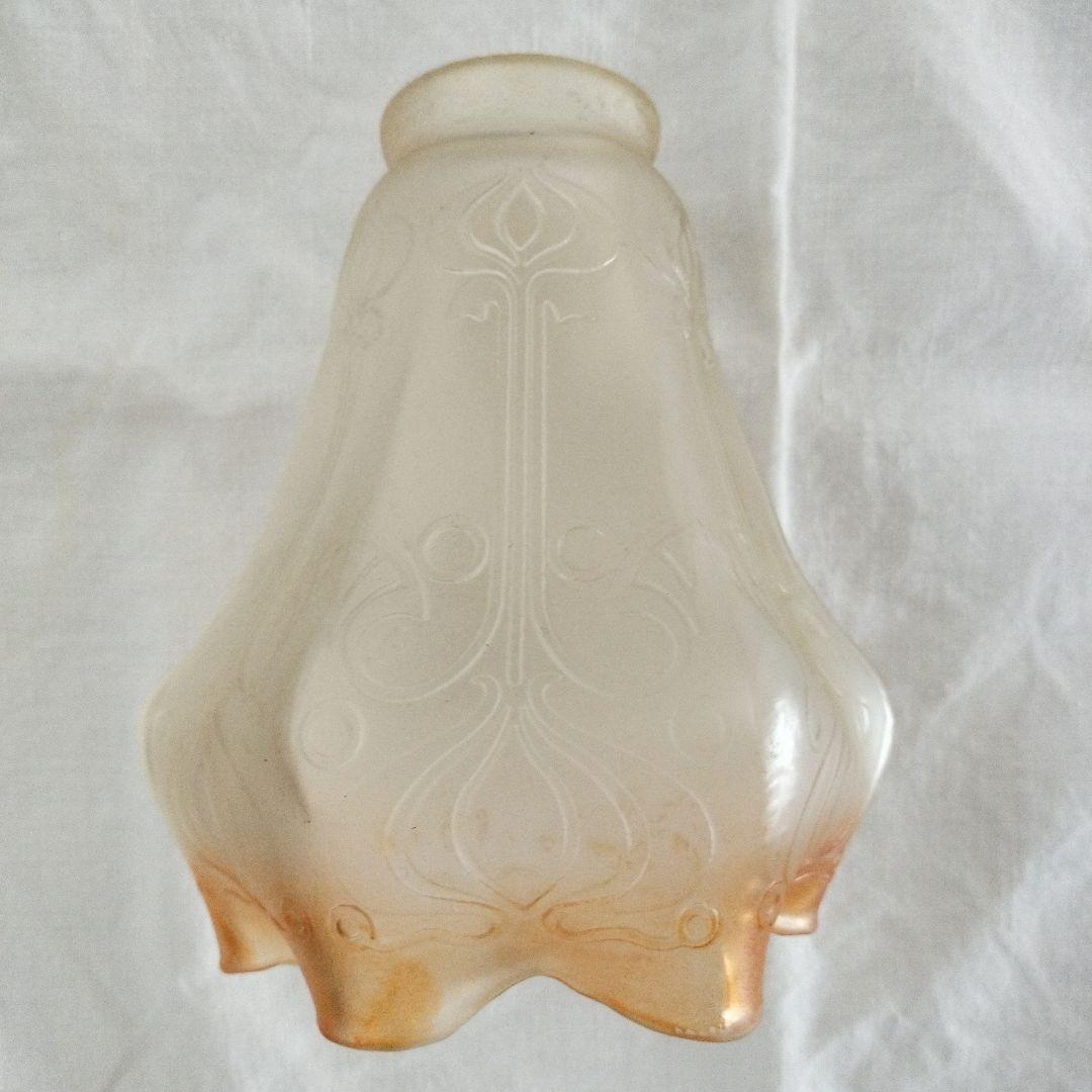 Q太郎さま専用※イギリス製 古いガラスランプシェード1点 - メルカリ