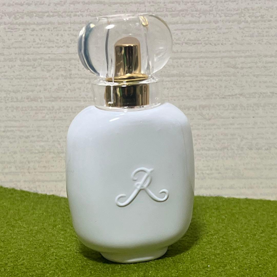 ロジーヌパリ　ヴィーヴラマリエ　ヘアミスト 50ml ロジーヌパリ ヴィーヴラマリエ ヘアミスト 50ml ロジーヌパリ