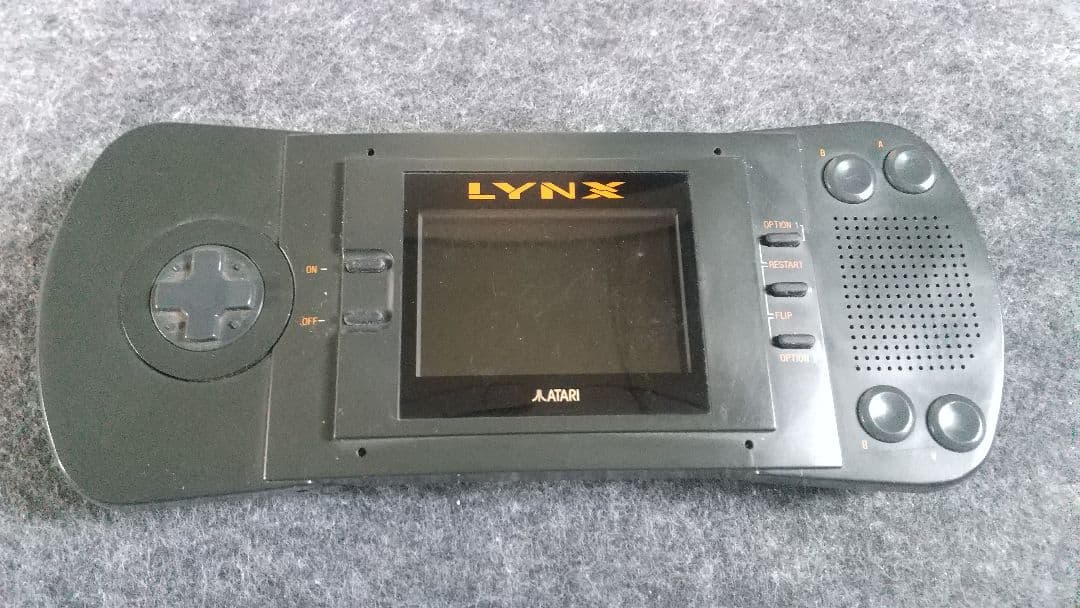 ATARI LYNX アタリ リンクス本体 ソフト付き レトロゲー Atari Lynx（アタリ リンクス）発売35周年。世界初のカラー液晶を搭載