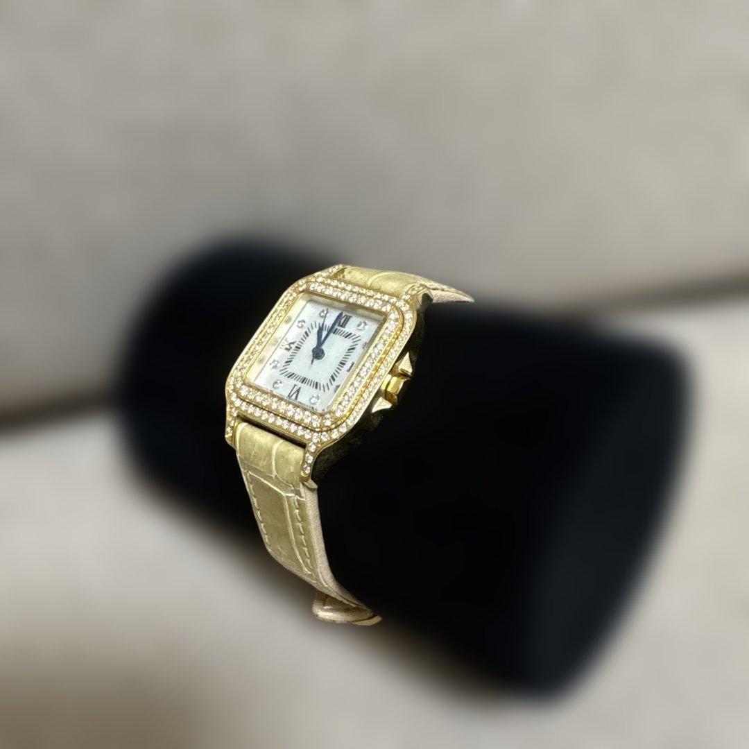 週末お値下げ】ゴールド角型ダイヤモンド装飾時計 約1ctクロコダイルベルト