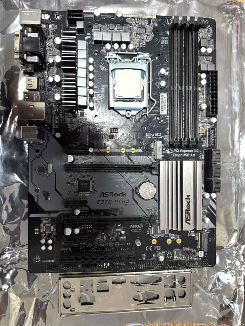 ASRock z370 pro4 + i7-8700k+ メモリ8GB×2 Core i7-8700k + ASRock Z370