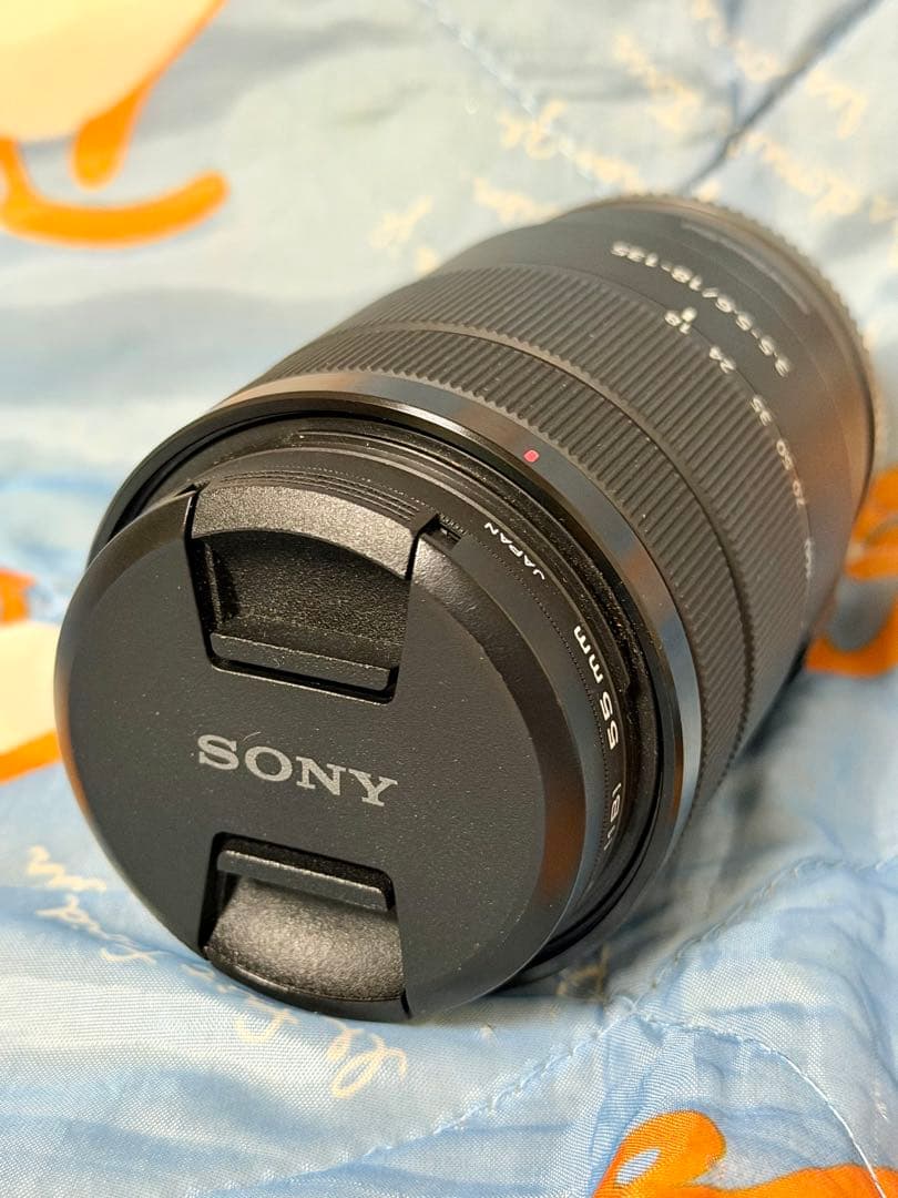 SONY E 18-135mm F3.5-5.6 OSS レンズ