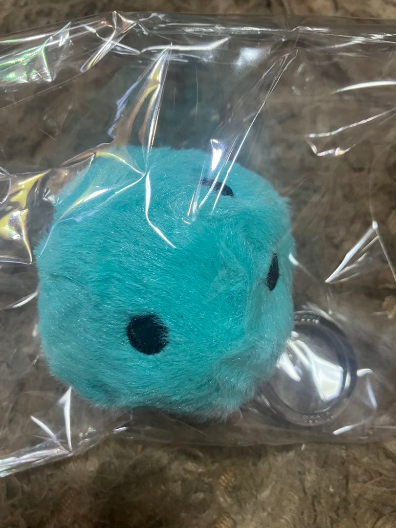 STUSSY FUZZY DICE KEYCHAIN キーホルダー ‼️ブルー - メルカリ