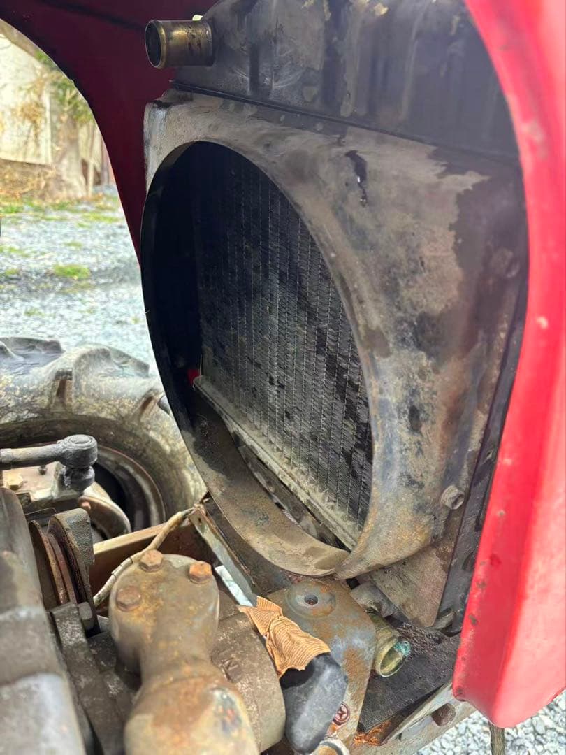 SHIBAURA SD1840赤いトラクター 茨城县引き取り 限定 - メルカリ